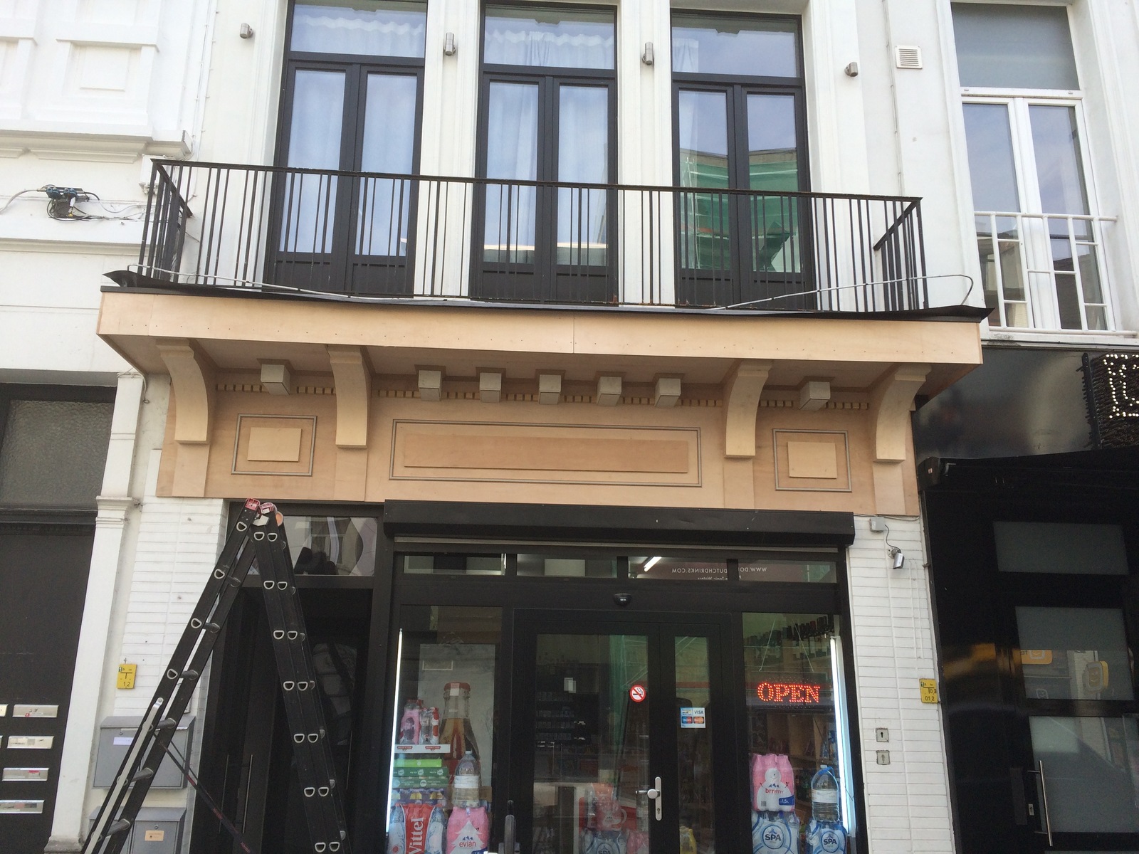 Casa Camerlingo Schrijnwerk Antwerpen balkon